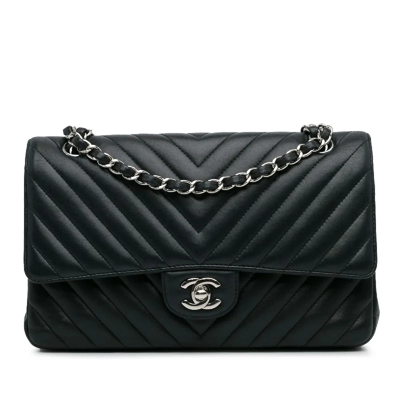 Chanel Medium Chevron Lambskin Double Flap (SHG-dzzHVL)
