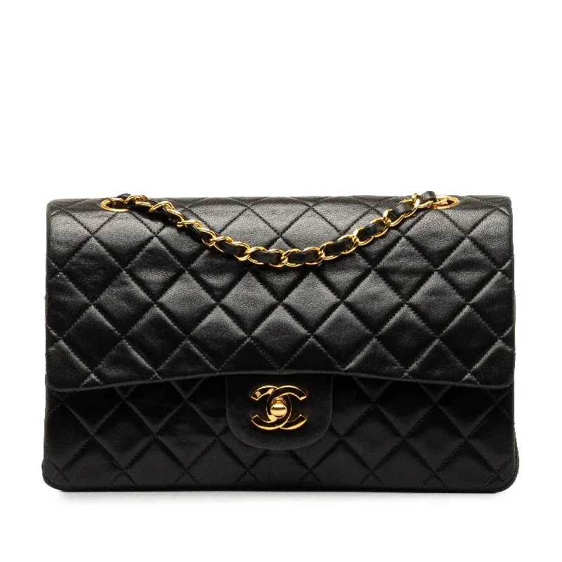 Chanel Medium Classic Lambskin Double Flap (SHG-9pZcmQ)