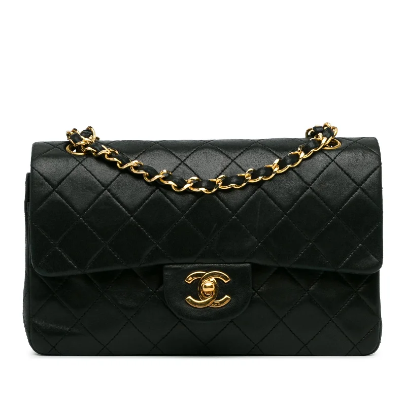 Chanel Small Classic Lambskin Double Flap (SHG-e2qOYF)