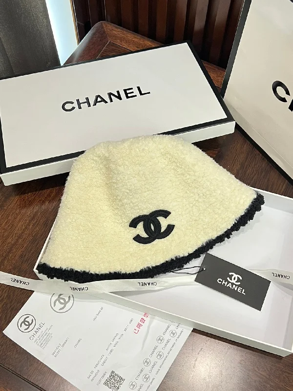 CHANEL CC Logo Hat