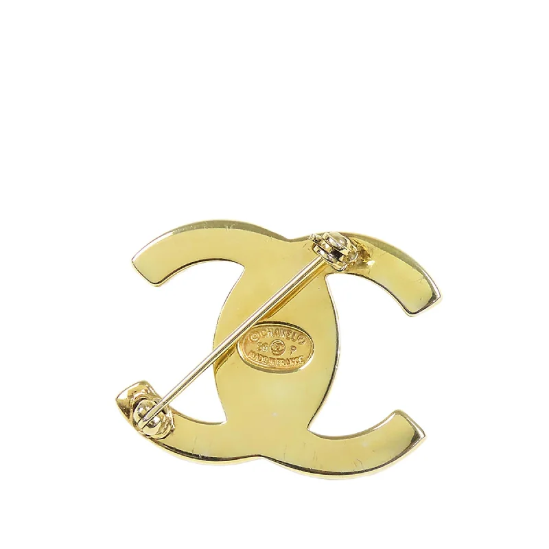 Chanel CC Turn-Lock Brooch (P1GcRD)