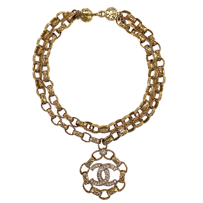 Vintage Chanel Necklace (COLLECTIBLE)