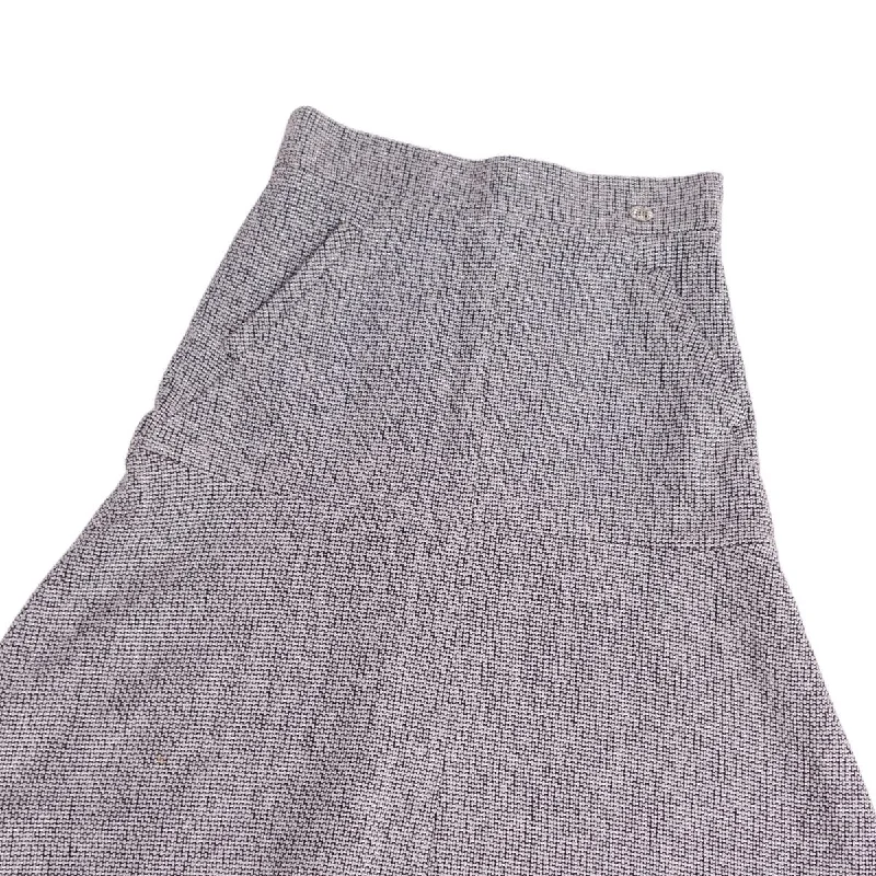 Chanel CHANEL Shirts Fresh Shirt Knees Coco Wool Cotton Bottoms 38 (M equivalent) Gr Chanel CHANEL Shirts Fresh Shirt Knees Coco Wool Cotton Bottoms 38 (M equivalent) Gr