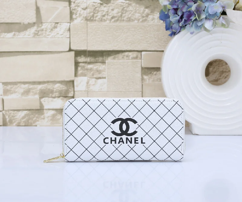CHANEL ZIPPER WALLET BAG